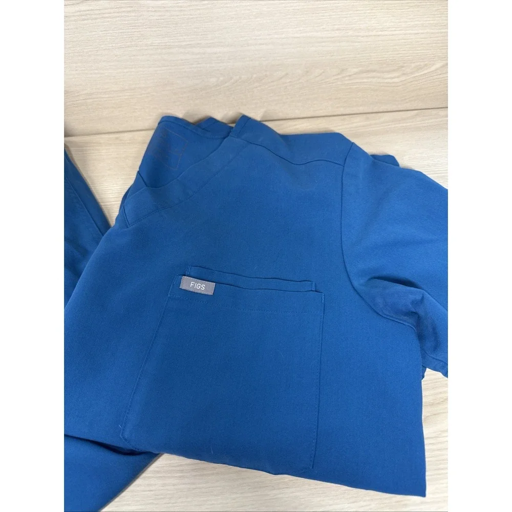 FIGS Men's M Leon Two -‎ Pocket Scrub Top FM1500 Axim Pants Tech Collection Aqua